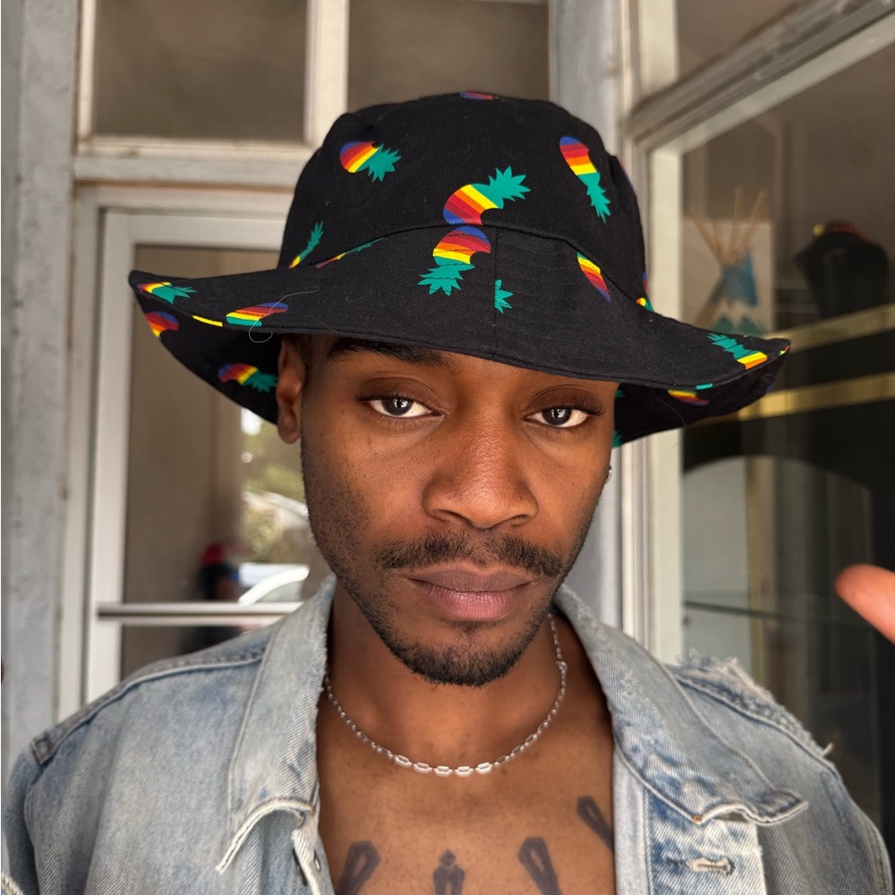 Akomplice Rainbow Pineapple Print Hats – Bucket & Baseball Cap – Size M